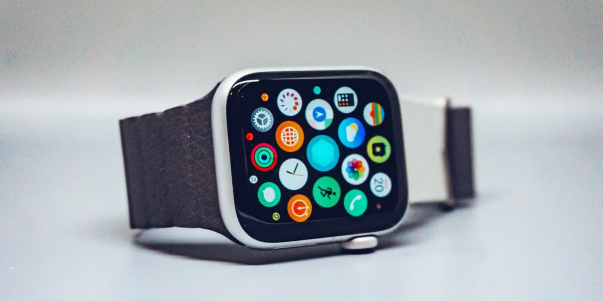 Best Smart Watches (2026): Apple, Garmin, Samsung, Google Compared Honestly