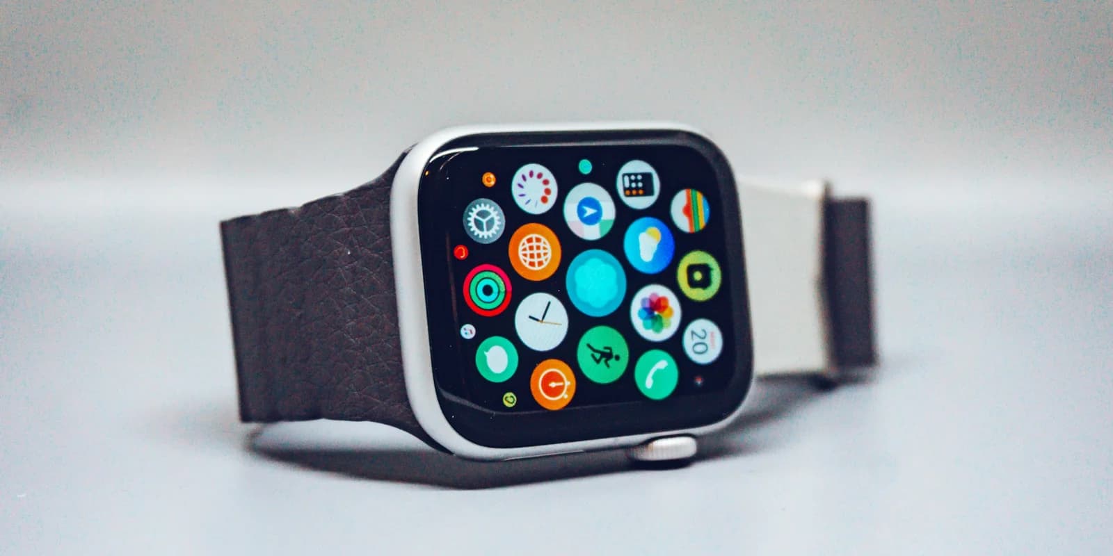 Best Smart Watches (2026): Apple, Garmin, Samsung, Google Compared Honestly