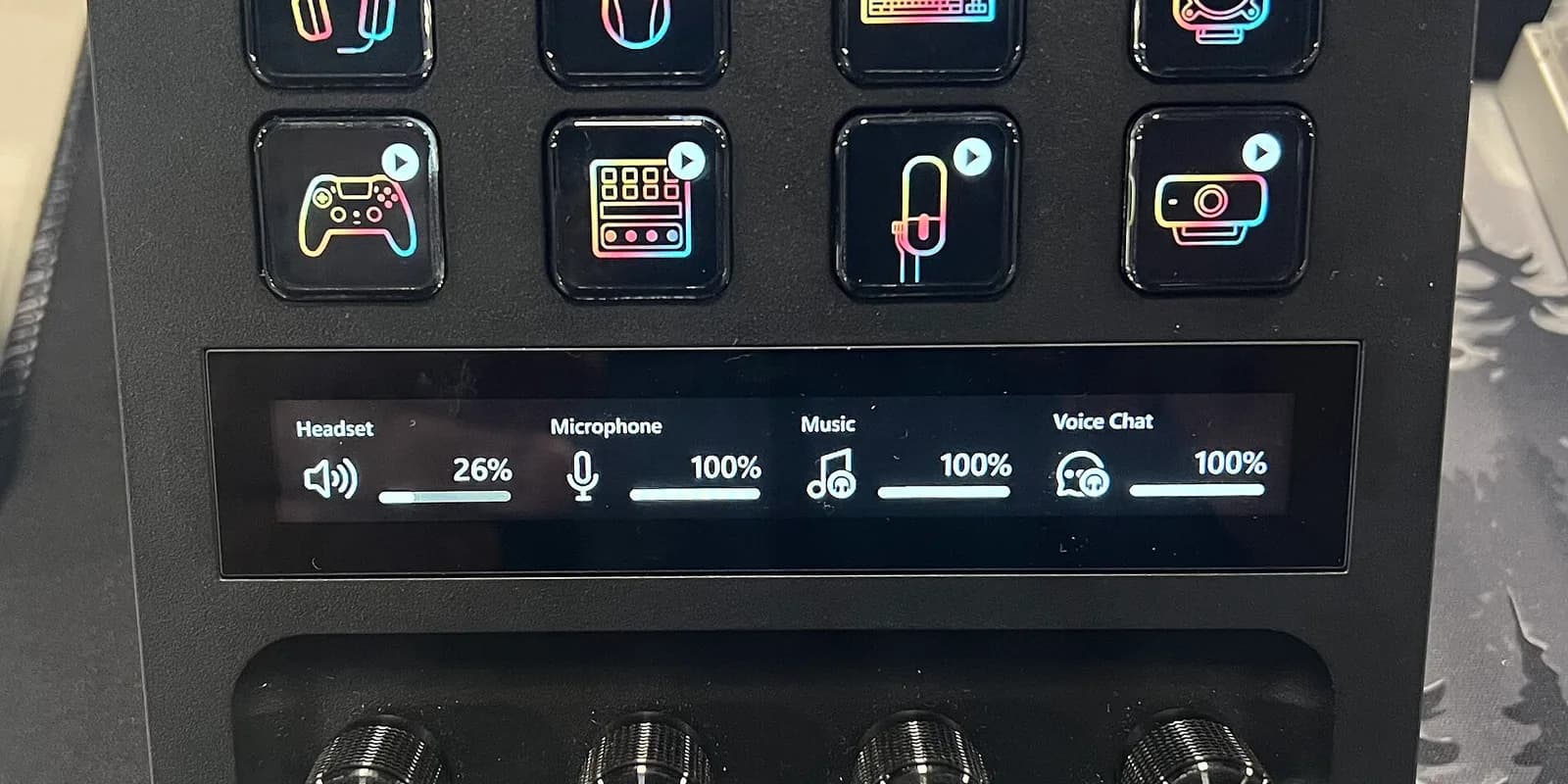 Best Stream Decks (2026): Elgato vs Loupedeck and the One You'll Actually Use Daily