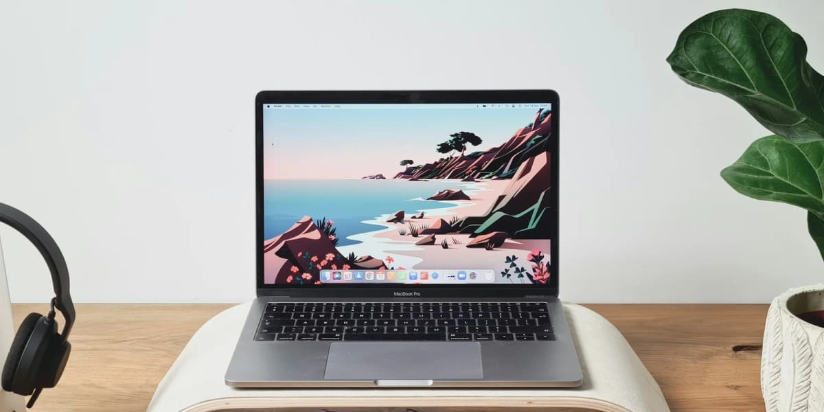 Rain Design mStand vs Twelve South HiRise Pro: Best MacBook Laptop Stand in 2026?