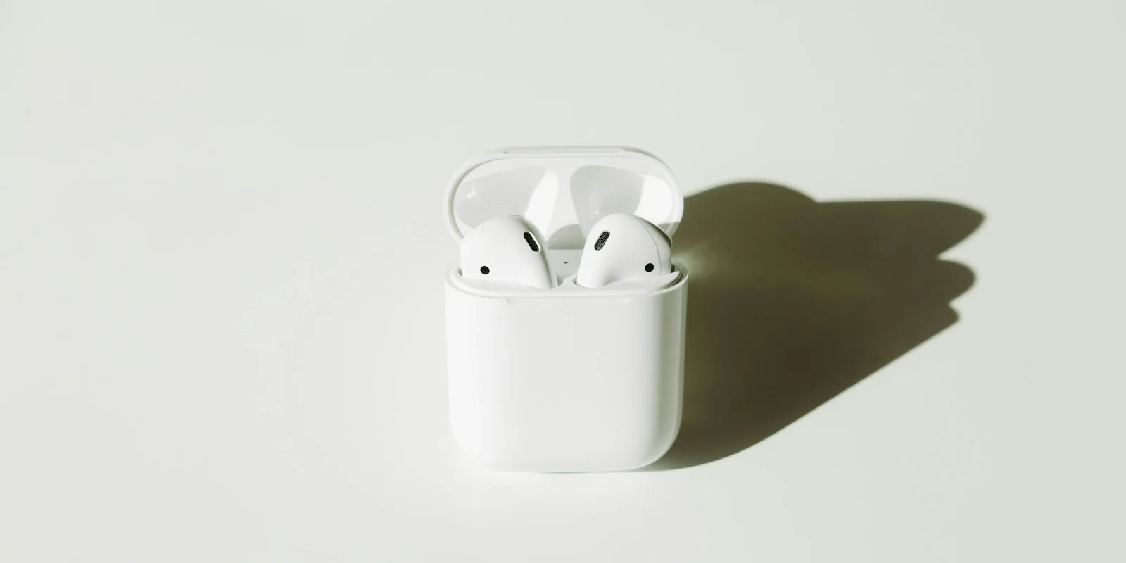 Sennheiser MOMENTUM True Wireless 4 Review: The Earbuds That Sound Like Headphones